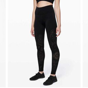 Lululemon Reveal Tight *Zen Expression *25" - Black - Size 4